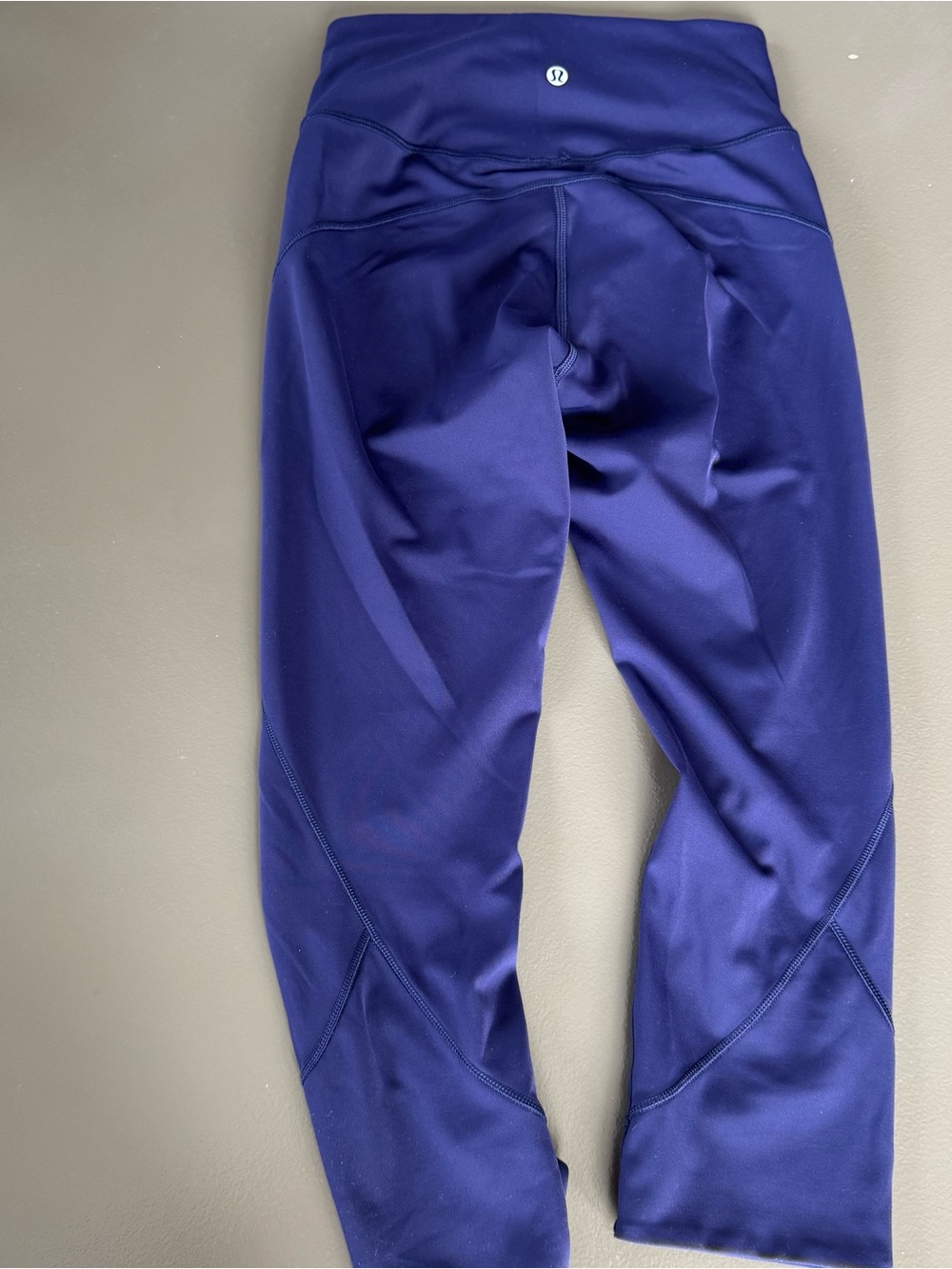 Lululemon Women’s Purple Cropped Workout Leggings Gym Yoga Running
